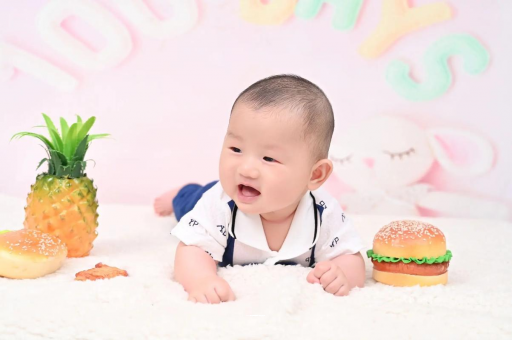 黄冈宝宝多久抬头 黄冈宝宝多久抬头